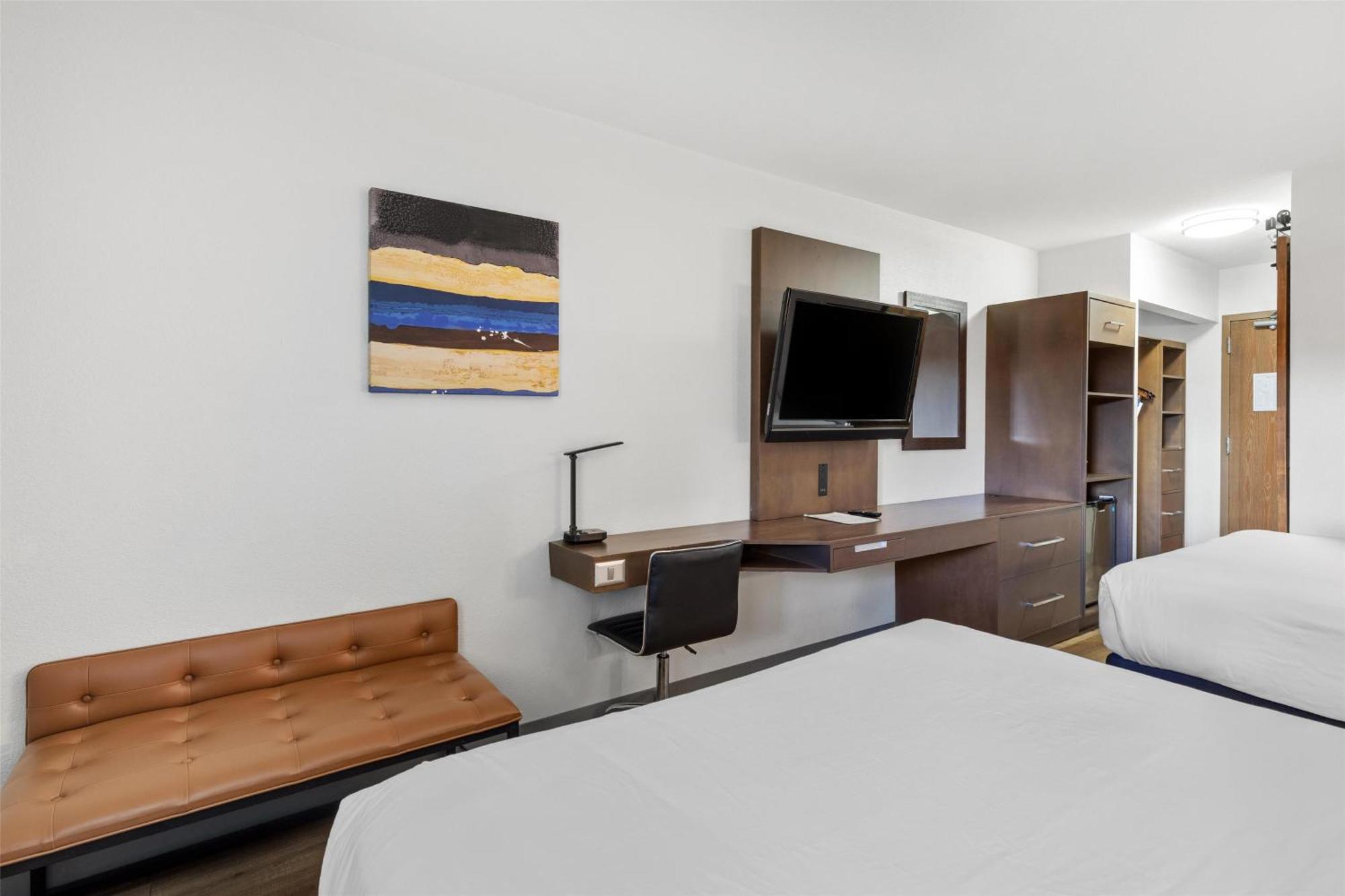 Hotel Surestay By Western 3*