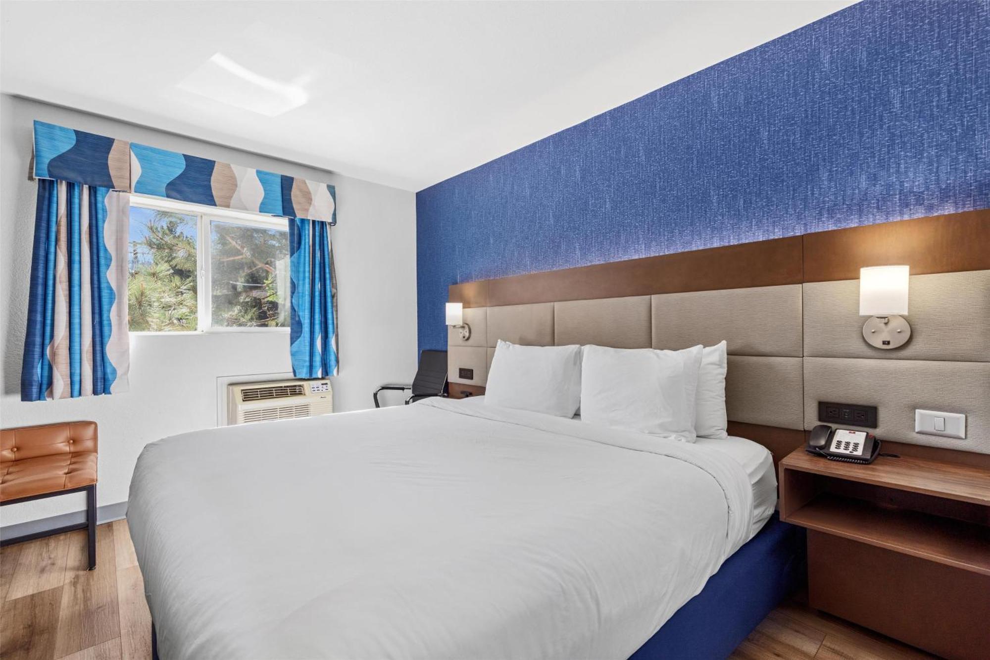 Hotel Surestay By Western 3*